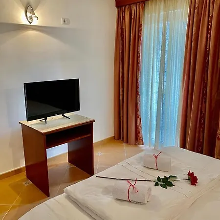 Апартаменти The Franeta Lux *